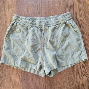 Soho New York & Company Street Olive Green Linen Blend Shorts Size Women's Small
